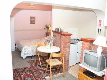 Crossways & Sea View Holiday Apartments Torquay Bagian luar foto